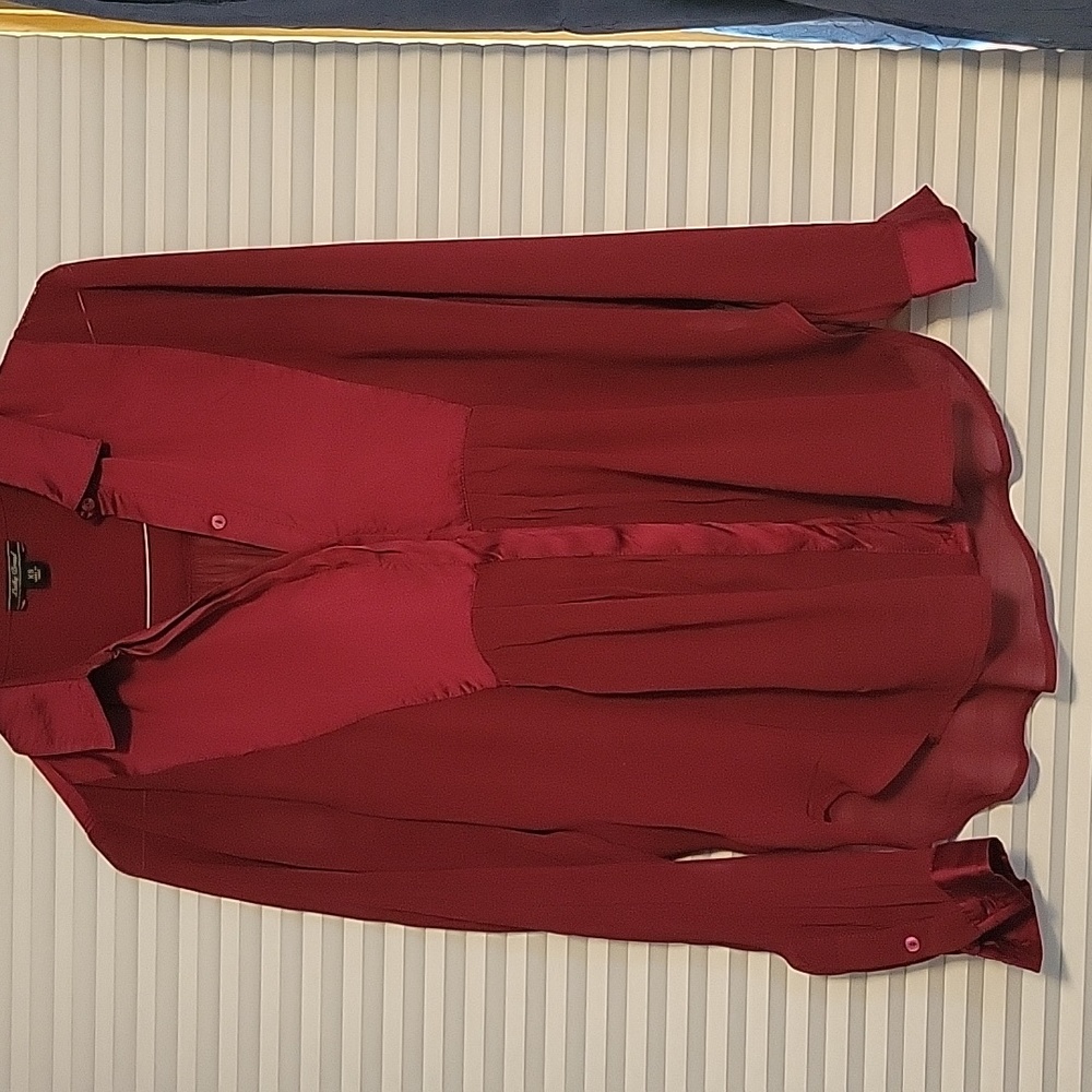 Button down sheer lucky top burgandy